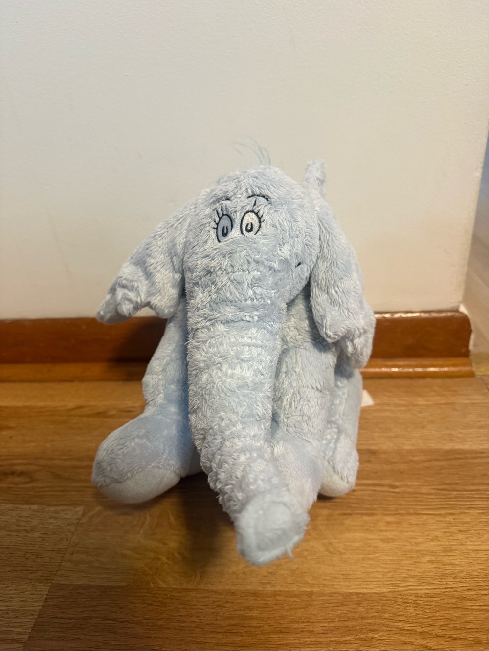 Kohls Cares Dr Seuss Horton Hears A Who Light Blue Elephant Plush Stuffed 10”